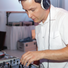 Weihnachtsfeier-DJ Markus Schuh - Am DJ-Pult